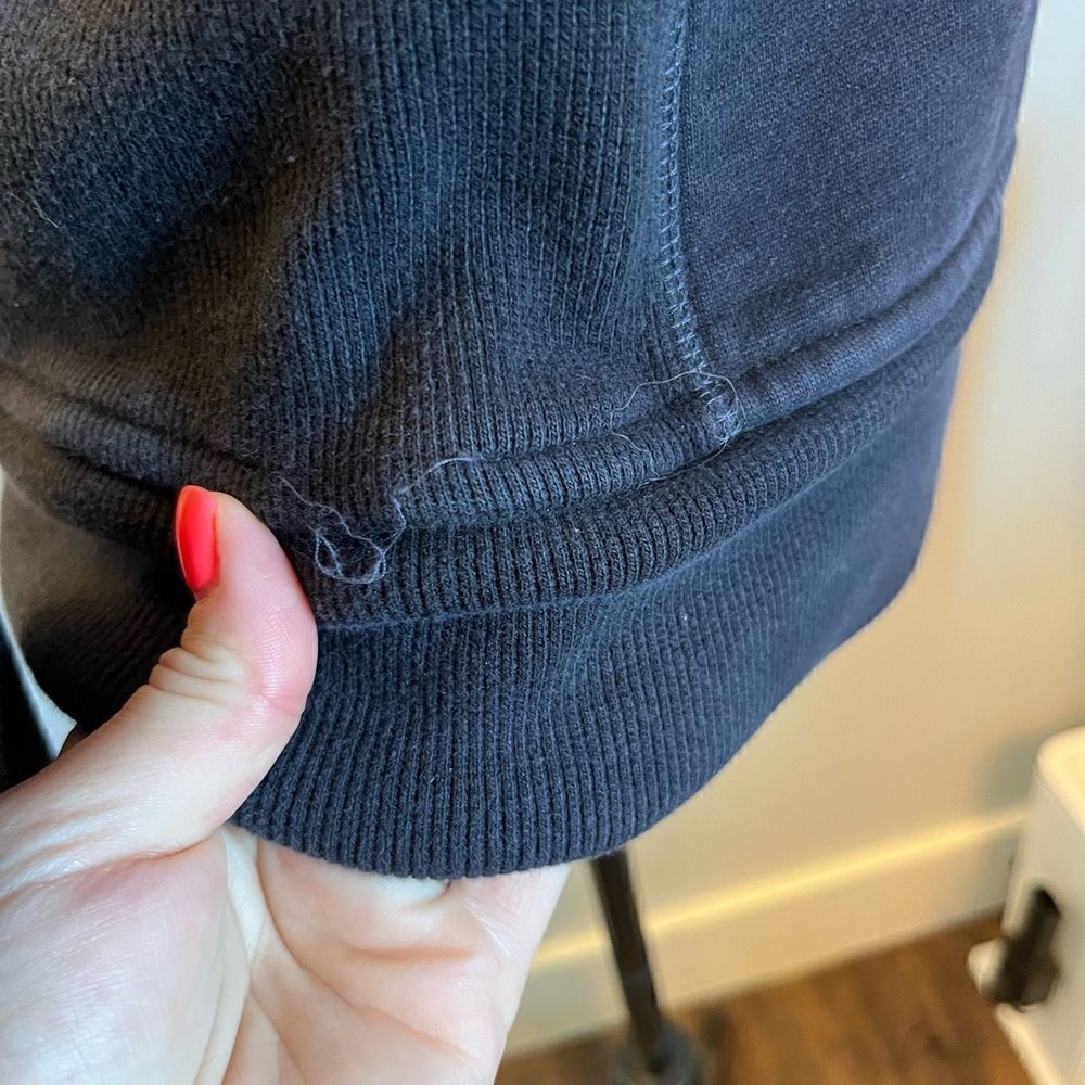 ✨Lululemon Ombré Scuba  - Picture 7 of 7
